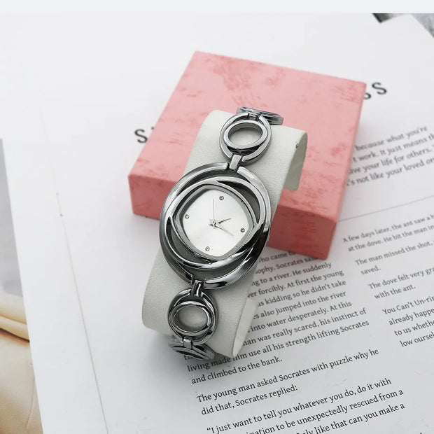 Light luxury fashion women's quartz watch, casual women's fashion bracelet watch, women's alloy watch can be customized